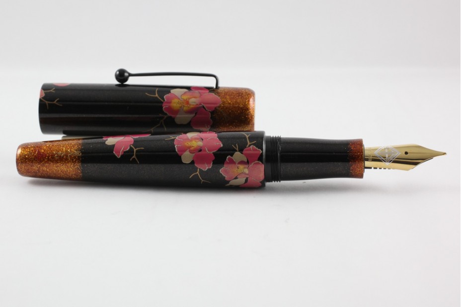 LIMITED EDITION MAKI-E