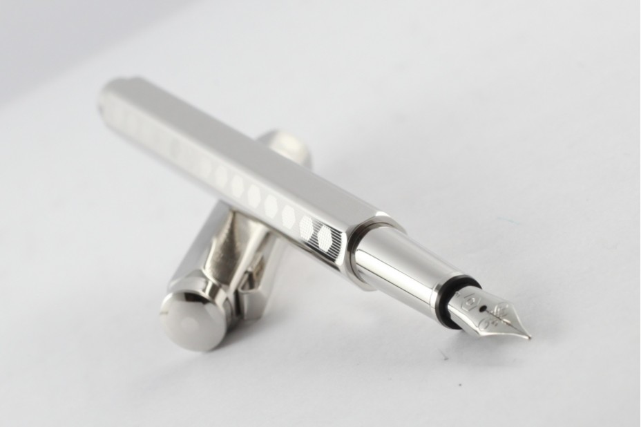 CARAN D'ACHE
