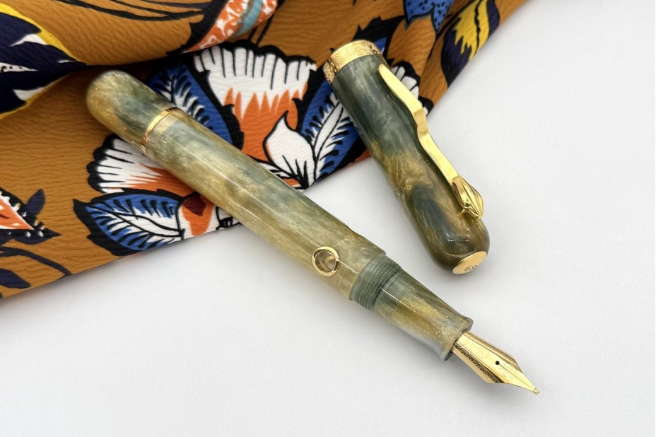 Nahvalur Limited Edition Nautilus Pen of the Year Zodiac Snake 2025 Fountain Pen