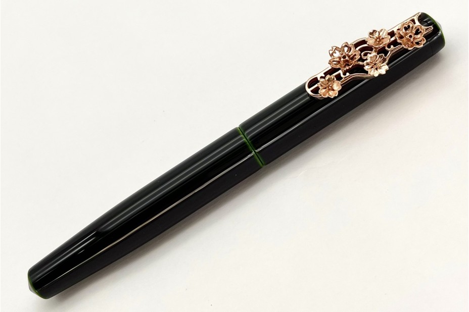 Nakaya Piccolo Long Writer Midori-Tamenuri Fountain Pen with Pink Gold Cherry Blossoms Stopper