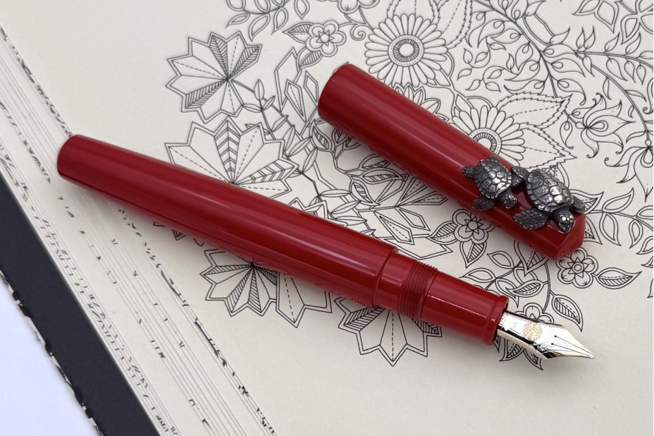Nakaya Piccolo Long Writer Shu Fountain Pen with Fumigated Sea Turtle Stopper