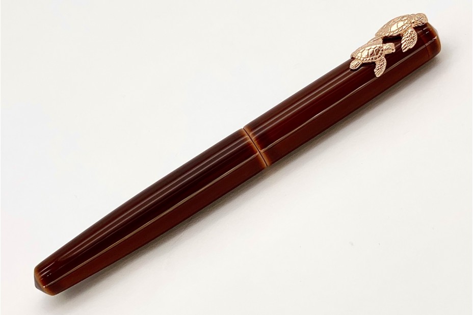 Nakaya Piccolo Long Writer Toki-Tamenuri Fountain Pen with Pinkgold Sea Turtle Stopper