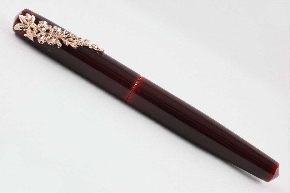 Nakaya Piccolo Long Writer Aka Tamenuri with Pinkgold Wisteria Stopper Fountain Pen
