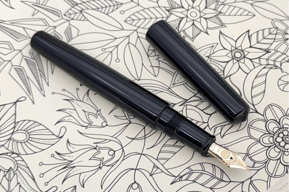 Nakaya Piccolo Long Cigar Kuro-Roiro Fountain Pen