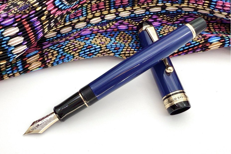 Pilot Custom Urushi 845 Blue Fountain Pen