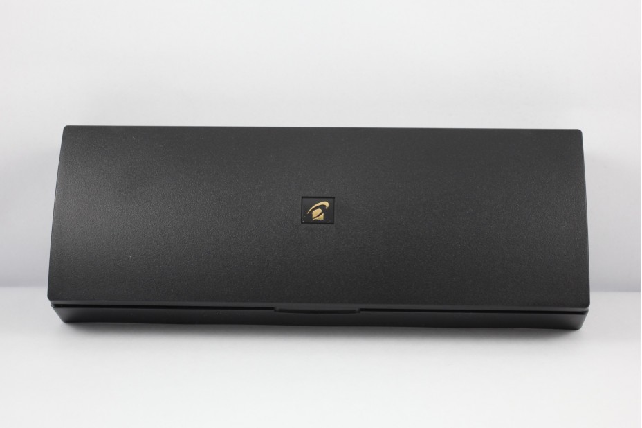 CAPLESS FERMO RETRACTABLE - TWISTING MECHANISM