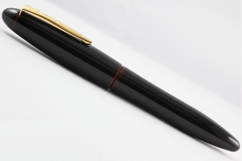 Platinum Izumo Tamenuri Akatame Fountain Pen