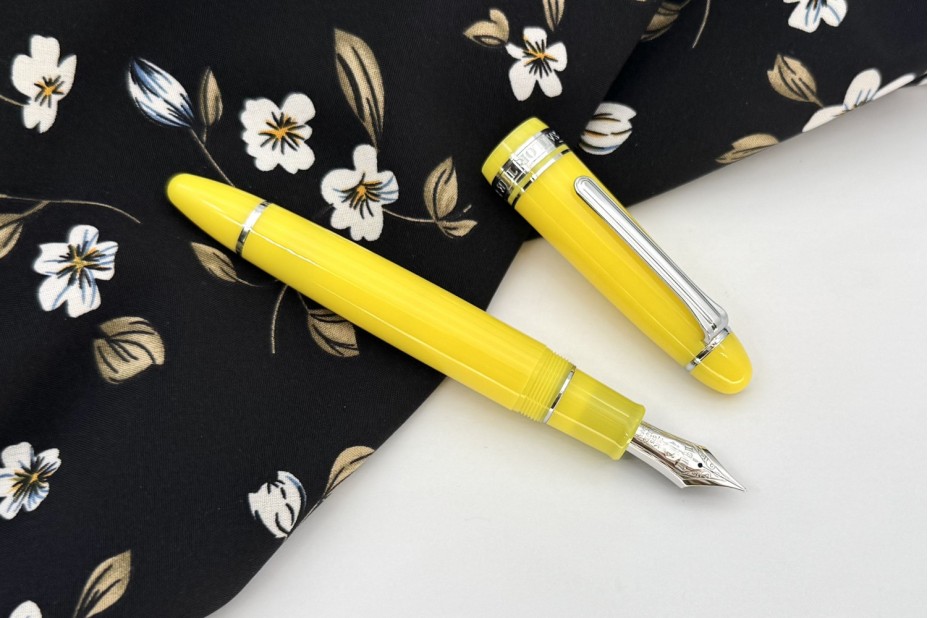 Sailor Limited Edition King of Pens (KOP) Mandarin Yellow Fountain Pen