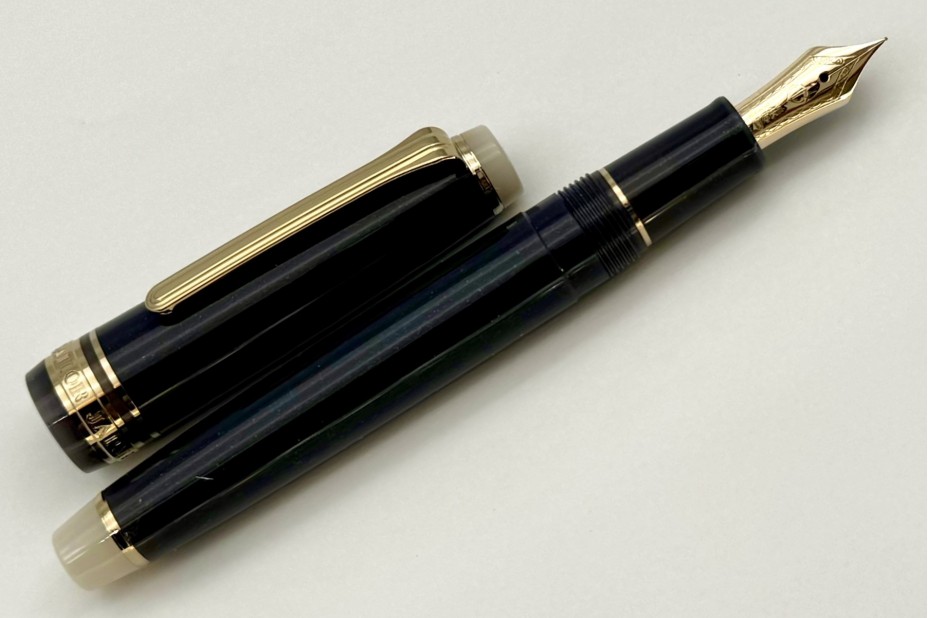 PROFESSIONAL GEAR SLIM