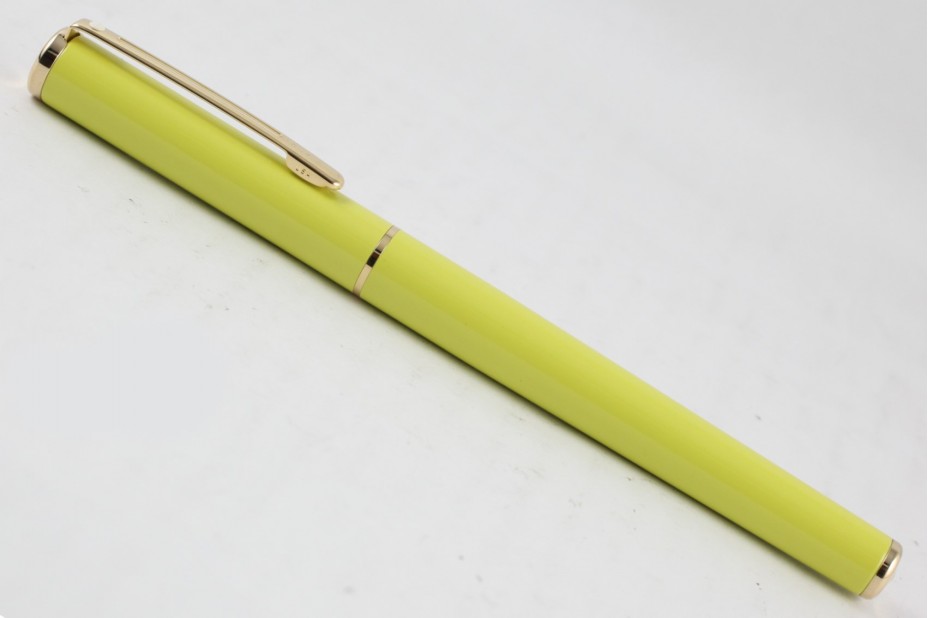 Sheaffer Agio 9082 Yellow GT Roller Ball Pen