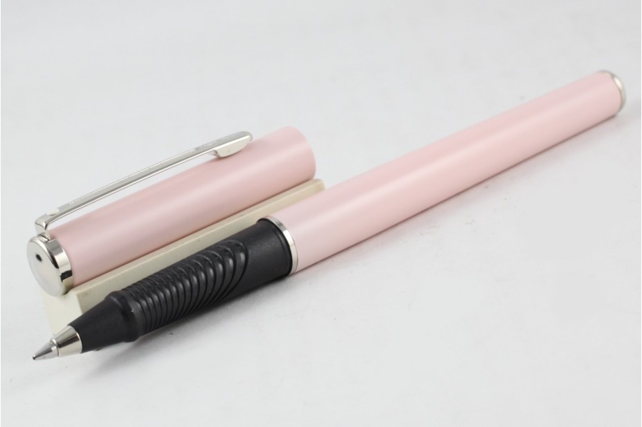 SHEAFFER