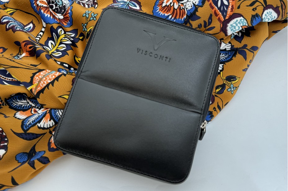 Visconti Black Leather 6 - Pen Holder